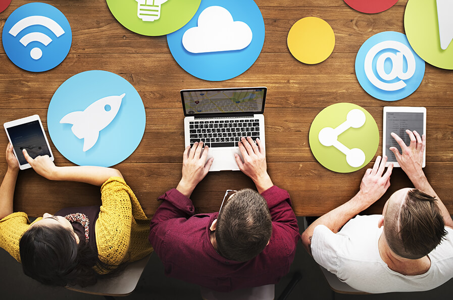 Social Shopping as shoppers use Social media for eCommerce Social Shopping as shoppers use Social media for eCommerce